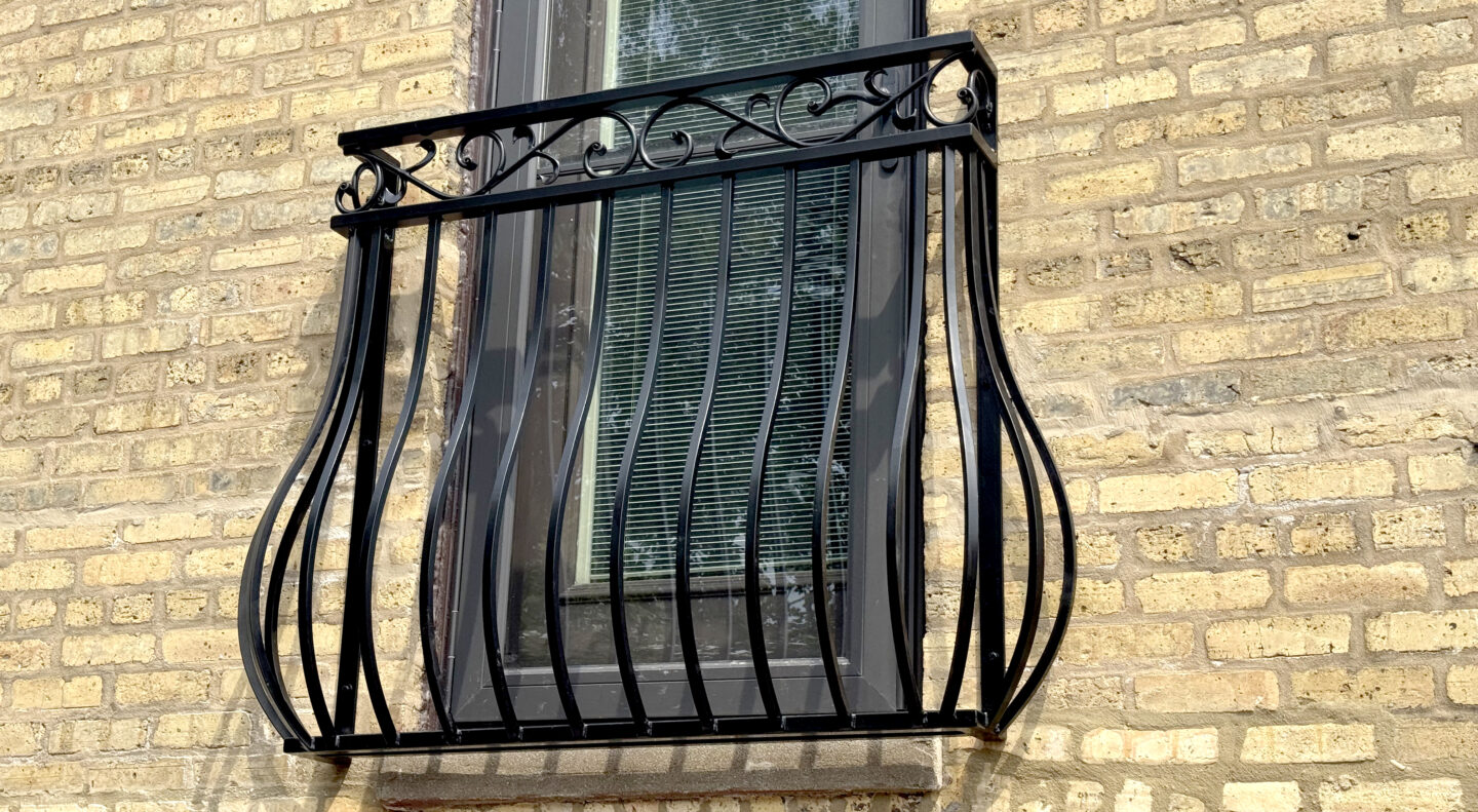 B23 - Railing in Chicago - 1