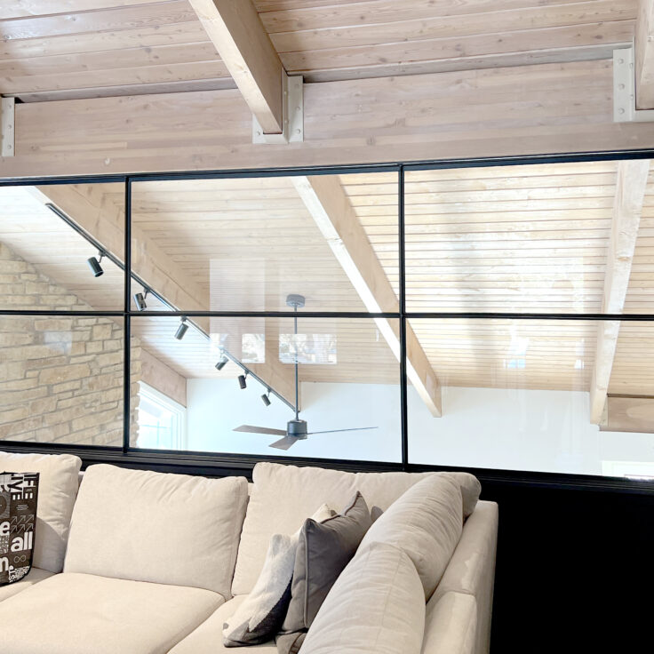 M26 - Glass Panel in Lake Bluff -1