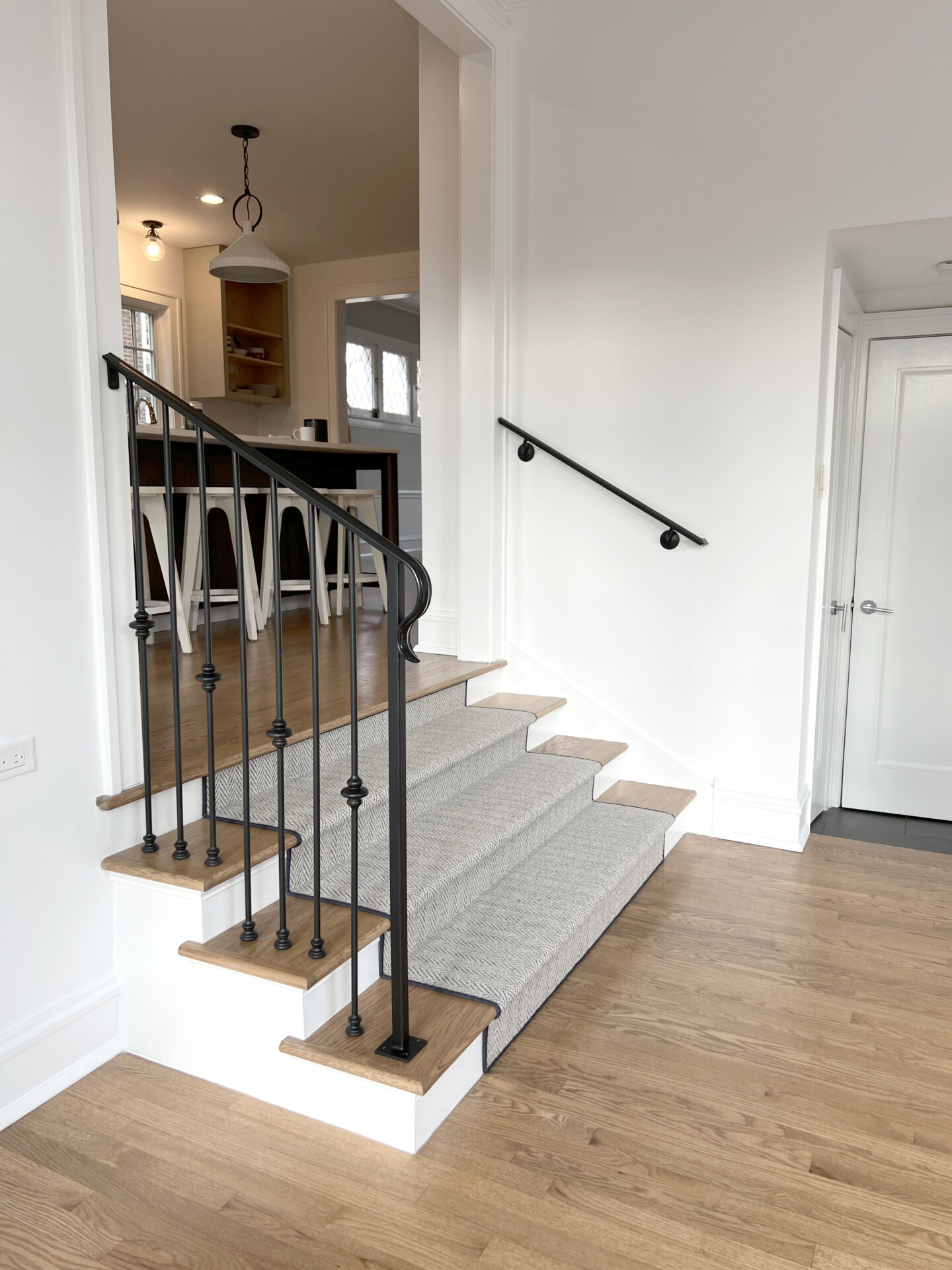 R73 - Railing in Evanston - 2