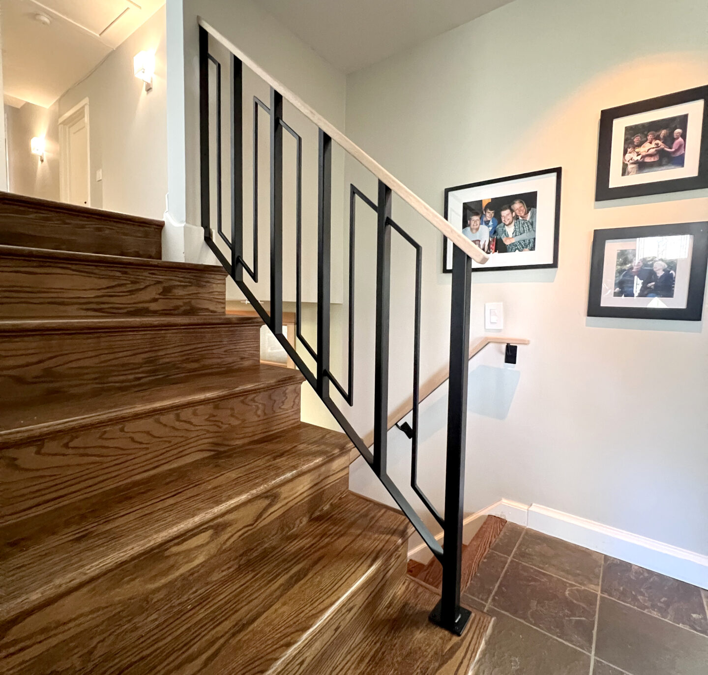 R77 - Railings in North Barrington -1