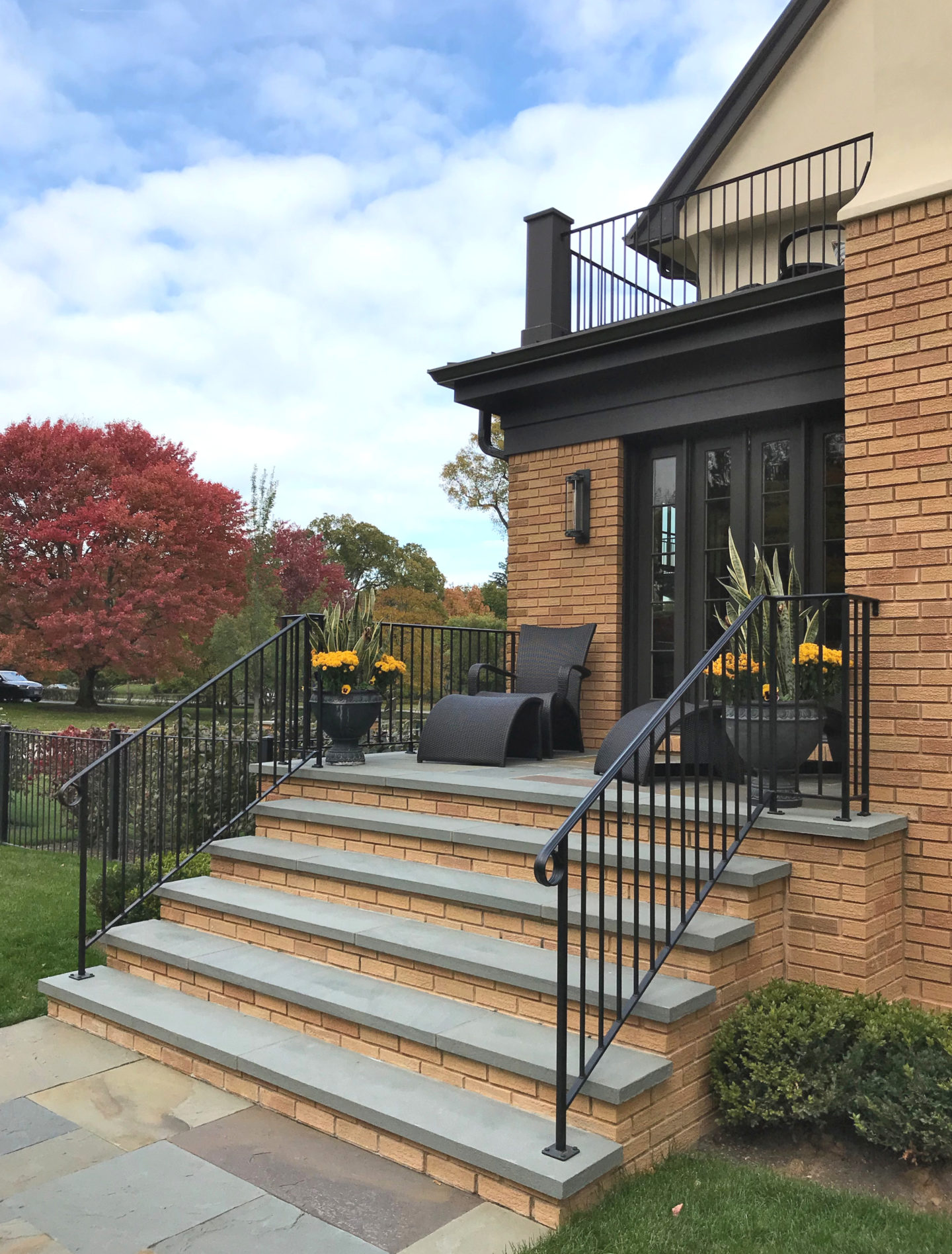 Urban Modern vertical bar wrought iron railings Kennilworth side