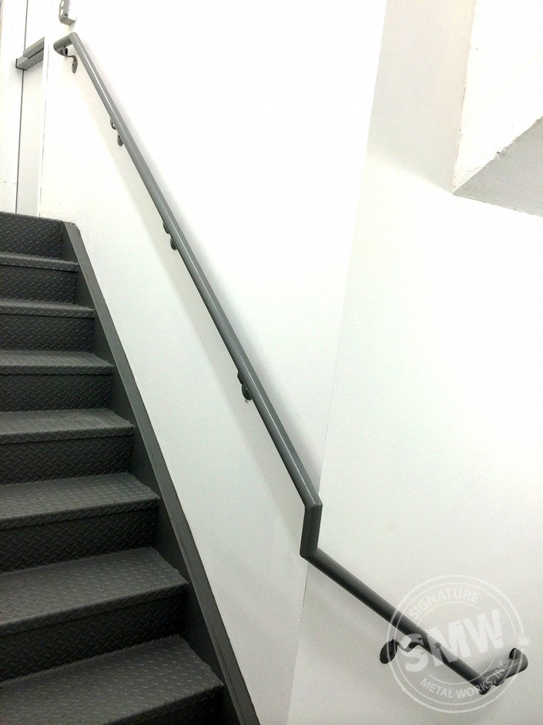 corner steel handrail